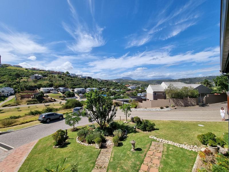 3 Bedroom Property for Sale in Groot Brakrivier Central Western Cape